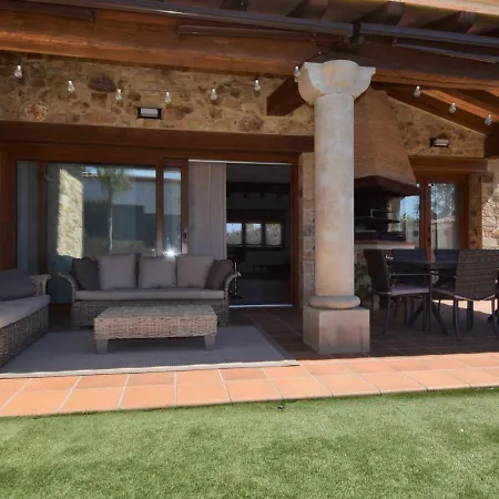 Magica Costabravasi ヴィラ